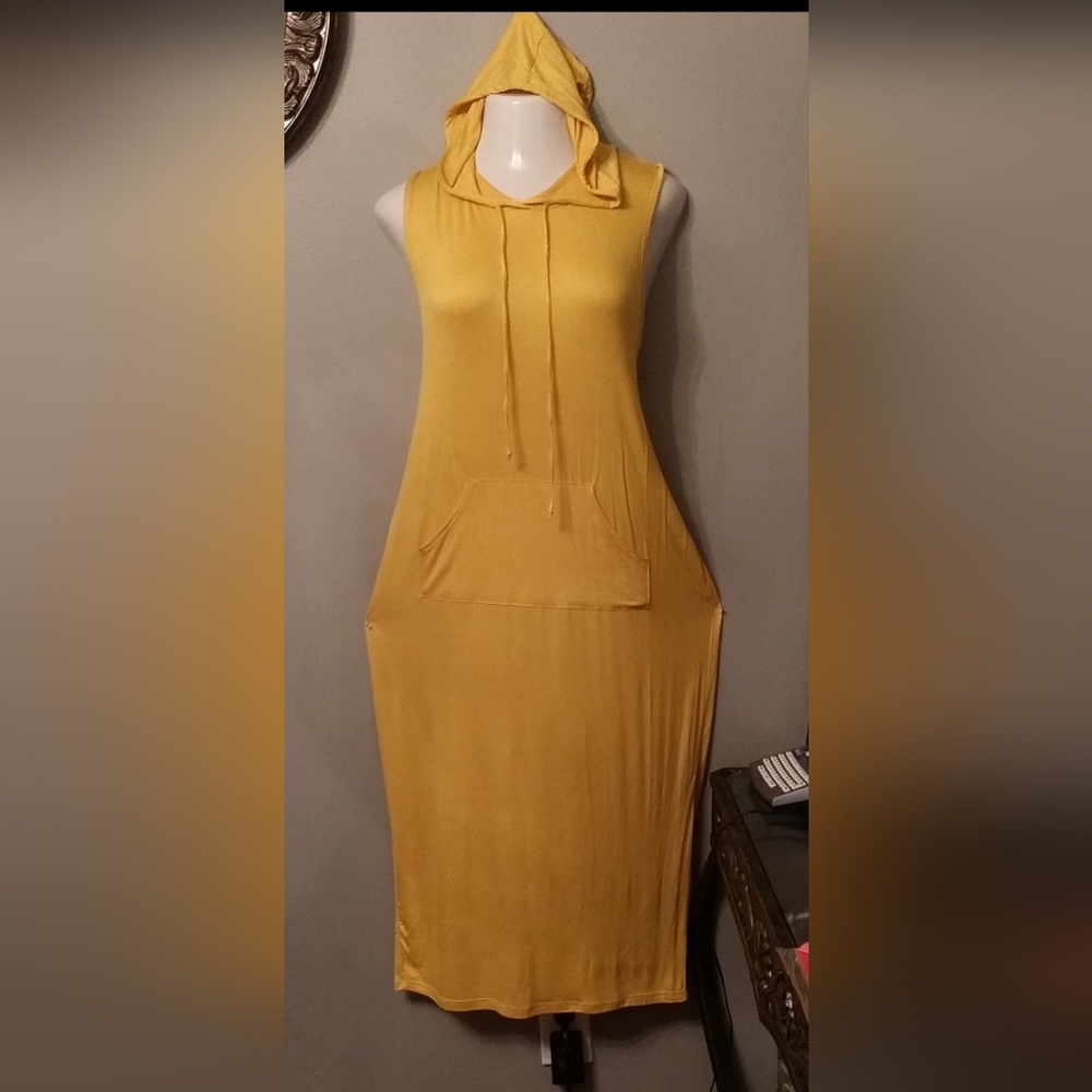 Yellow Sleeveless Hoodie Dress